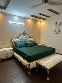 Trendy wedding king Bed