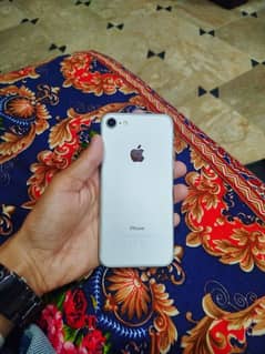 Iphone 7 128gb Condition like new Battery Health 96%