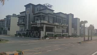 9 Marla Corner House For Sale At A Prime Location Of Diamond City
