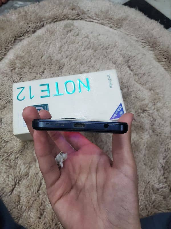 Infinix Note 12 In New Condition 4