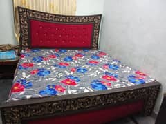 complete bed set with side table mirror table