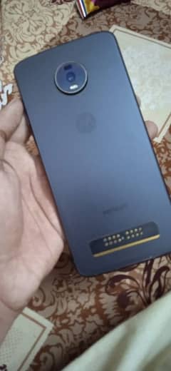 Full Ok Condition MOTO Z 4 128/4 GB Available