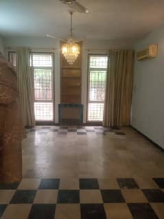 Full House 6 Bed Attached Bath 2 Kitchen Available For Rent