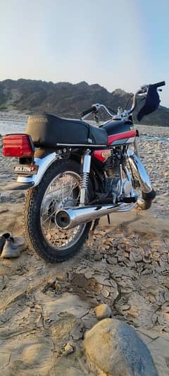 Honda 125cg for sale. . . 0334--65--02--907
