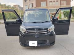 Mitsubishi EK Space Custom 2016