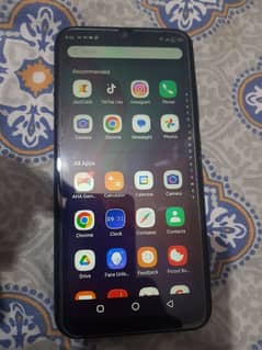Infinix s4 dual sim 4/64 with box read description