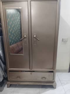 steel/iron Almari wardrobe