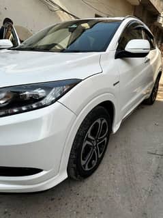 Honda Vezel 2016