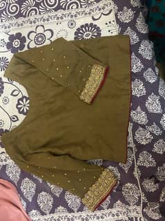 saree in coper n mehroon color.
