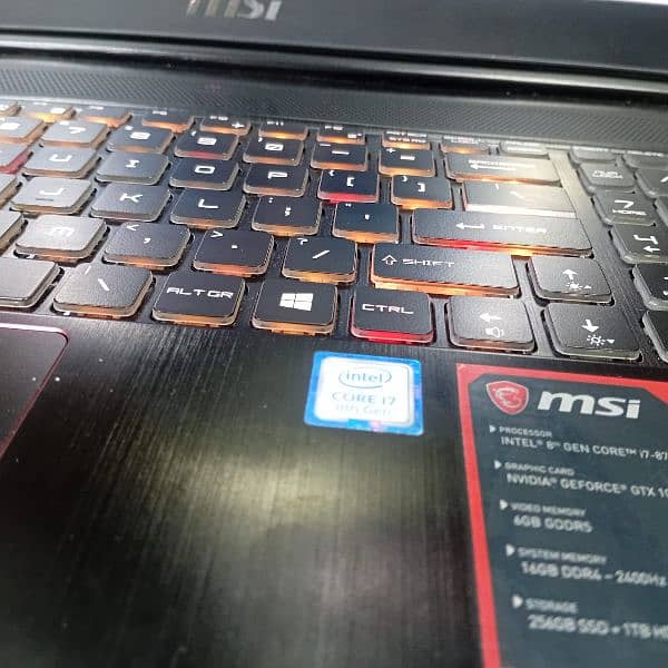 MSI gaming laptop,i7 8th gen, GTX 1060 ,6gb 1