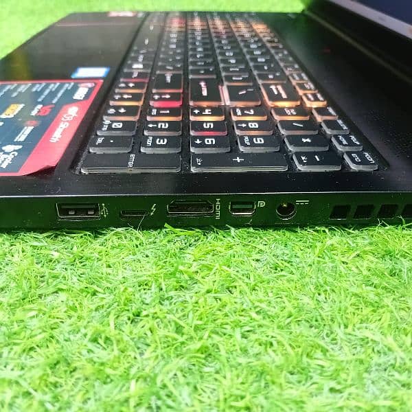 MSI gaming laptop,i7 8th gen, GTX 1060 ,6gb 2
