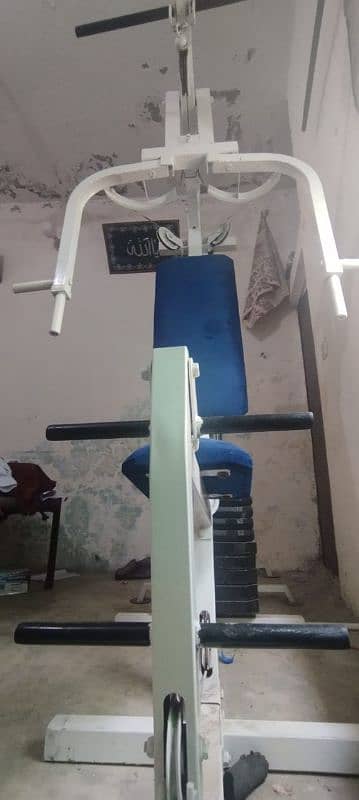 Multiple functions gym machine 1
