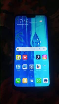huwei y9 condition 10/8 storage 4/64