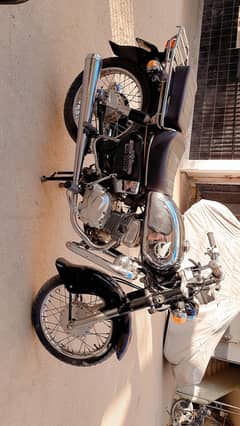 Honda CD 200 Road master (Black Beauty)