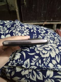 Infinix not 10 pro protecter tota ha bas Baki pora mobile tik ha