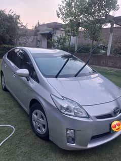 toyota prius 2011