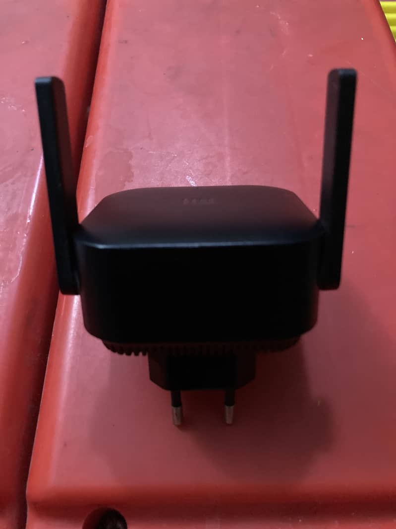MI & NetGear Wifi Range Signal Extend 300mbps 2