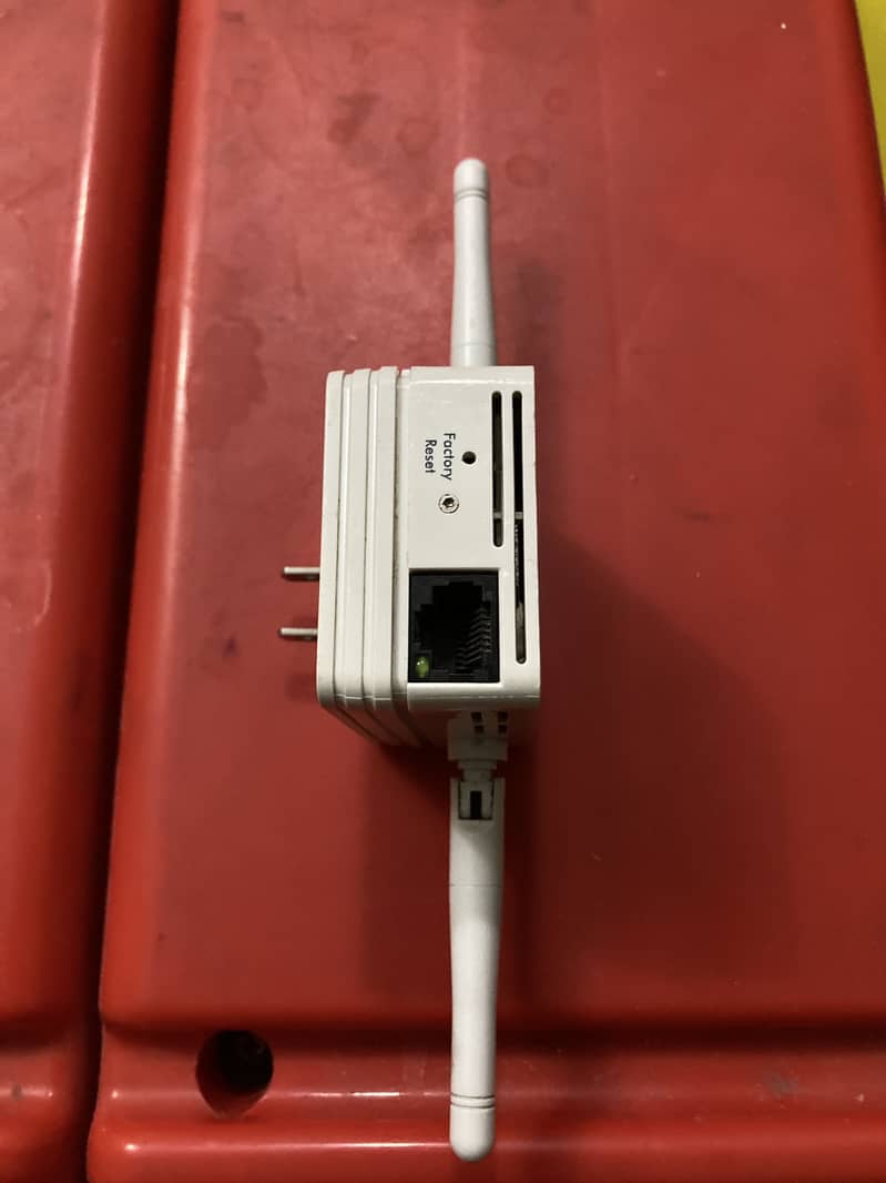 MI & NetGear Wifi Range Signal Extend 300mbps 7