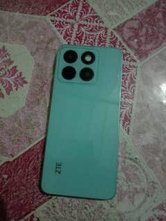 03190446122  22 ka new Liya tha 1 month pehly 12 gb ram Hy 64 gb memry