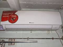 Dawlance 1.5 ton AC - Non inverter