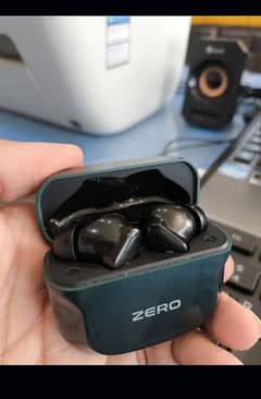 Zero Quantum earbud