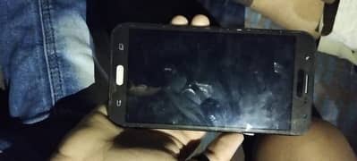 Samsung J7  8000
