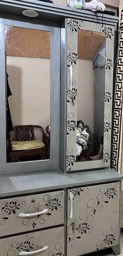 Showcase(dressing table)
