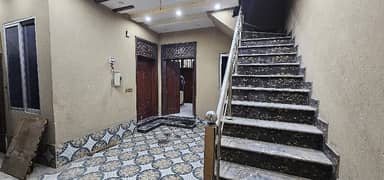 5.5 Marla Upper Portion Seprate House For Rent