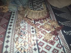 New set just 3 ganty k Liye phana hai