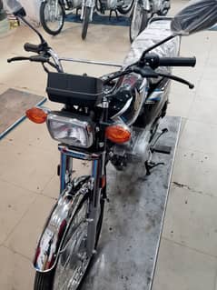 Honda CG 125 2025 model paka 25