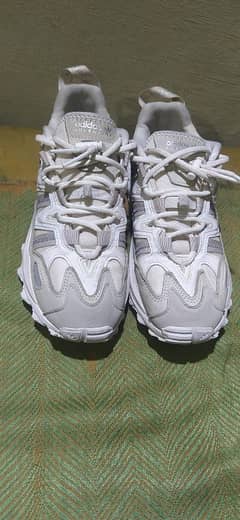Adidas shoes size 6 UK