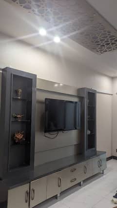 Stylish TV Showcase with Cabinets and Shelves – Great Condition