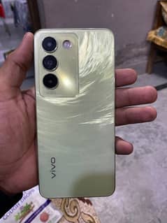 VivoY100 New Modal Ram 8 GB 128 10by10 Sab kuch sat ha