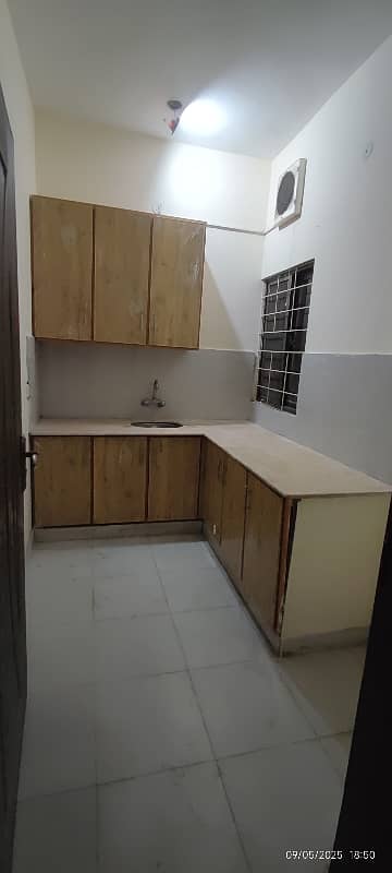 Beautiful Flat For Office And Bachelors 1