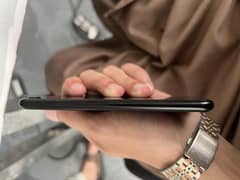 iPhone se 64 gb black colour