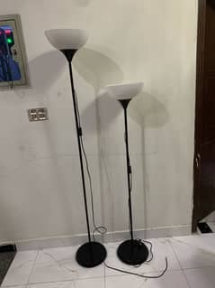 FLOOR LAMP