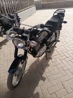 Suzuki 150 (GS)