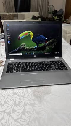 HP LAPTOP FOR SALE 8/256 ALL OK WITH CHARGER