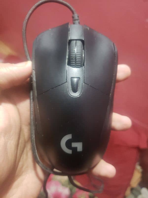 Logitech G403 Hero Mouse 1