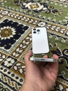 iPhone 16 Pro 256Gb