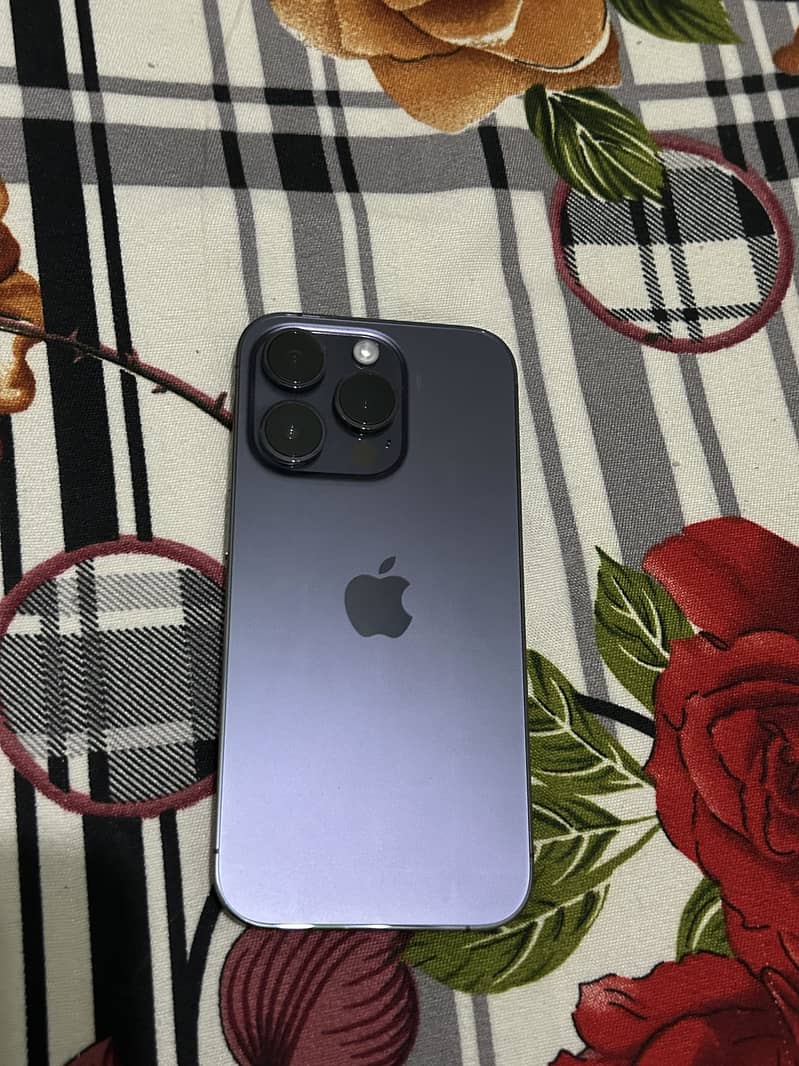 IPHONE 14 pro 1