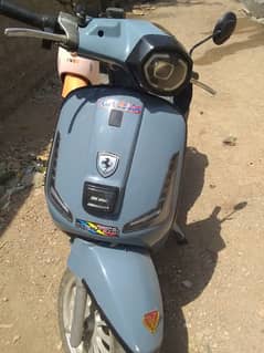 electric Scooty for sale good condition lithium battery me free Hy