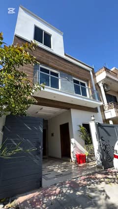 5 Marla 5 Bed Owner Built House For Sale in G11 Islamabad
