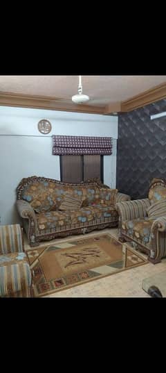 5 seater sofa aur bht kuch