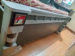 BED WITHOUT MATTRESS