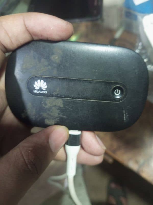 huawei wifi divice battery timing is 1.30 hours all sims working 0