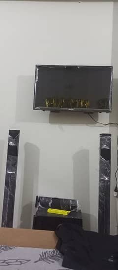 Samsung Android led 32 inch with home theater sound system vip quality