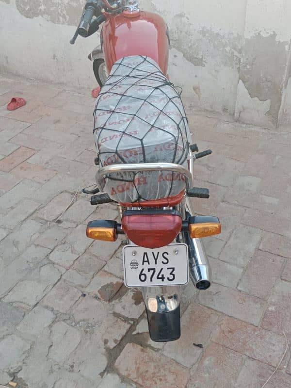 urgent sale my new ROHI BIKE 2025 model 03006790462 5