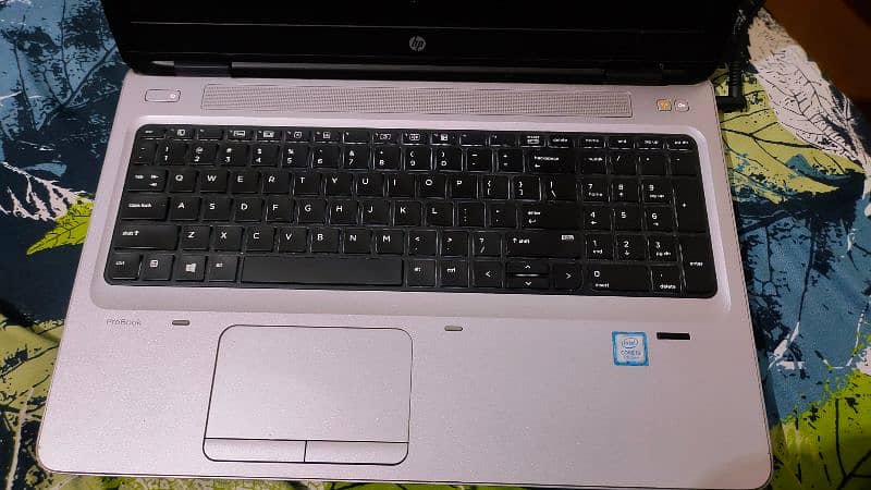 core i 5 7th gen backlight keyboard 15 inch plus display hp 8/256 2
