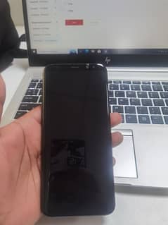Samsung s8 plus Dot and small crack